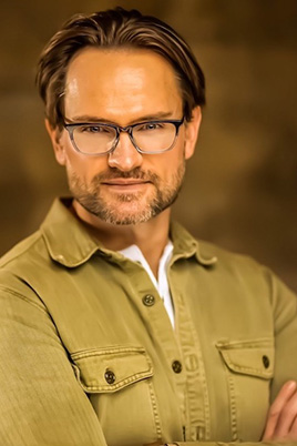 Adam Hailstone - Chief Marketing Officer at Williamsburg Learning